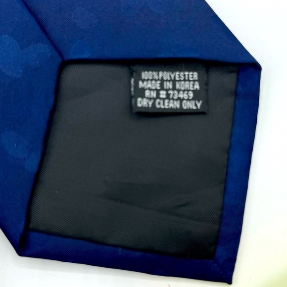 Tasmanian Devil & Bugs Bunny Looney Tunes Fishing Tie Vintage 1995 - Picture 6 of 8